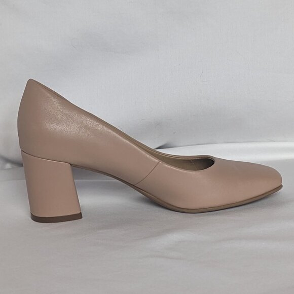 Warner block heel square-toe pump neutral creme brulee size 5.5 GUC Naturalizer - Picture 9 of 15
